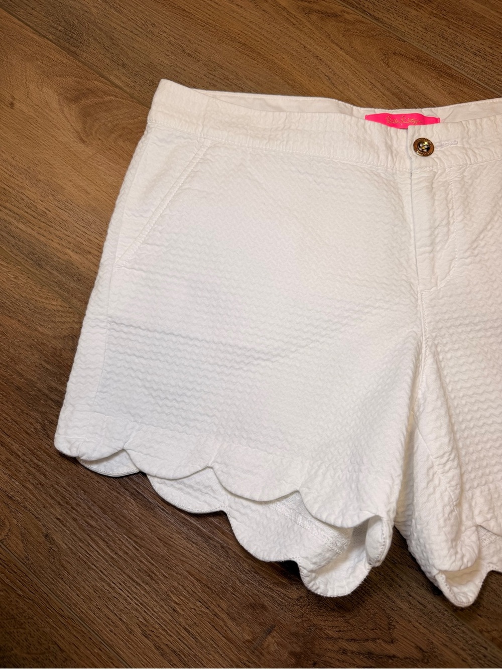 Lilly Pulitzer Buttercup Scalloped Shorts White Size 10 Preppy Jacquard Preppy - Picture 4 of 13